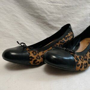 Clarks Softwear‎ Leopard Print Low Heel